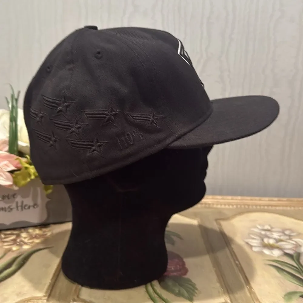 Vintage New Era Famous Stars & Straps 100% Wool Fitted Cap Hat Travis Barker Y2K